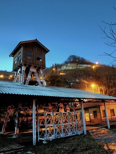 Pensjonat El Sumiciu Mieres  Zewnętrze zdjęcie